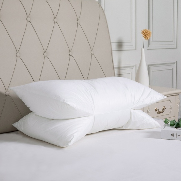 Bedding Pillows Standard 20x26 Soft Fill